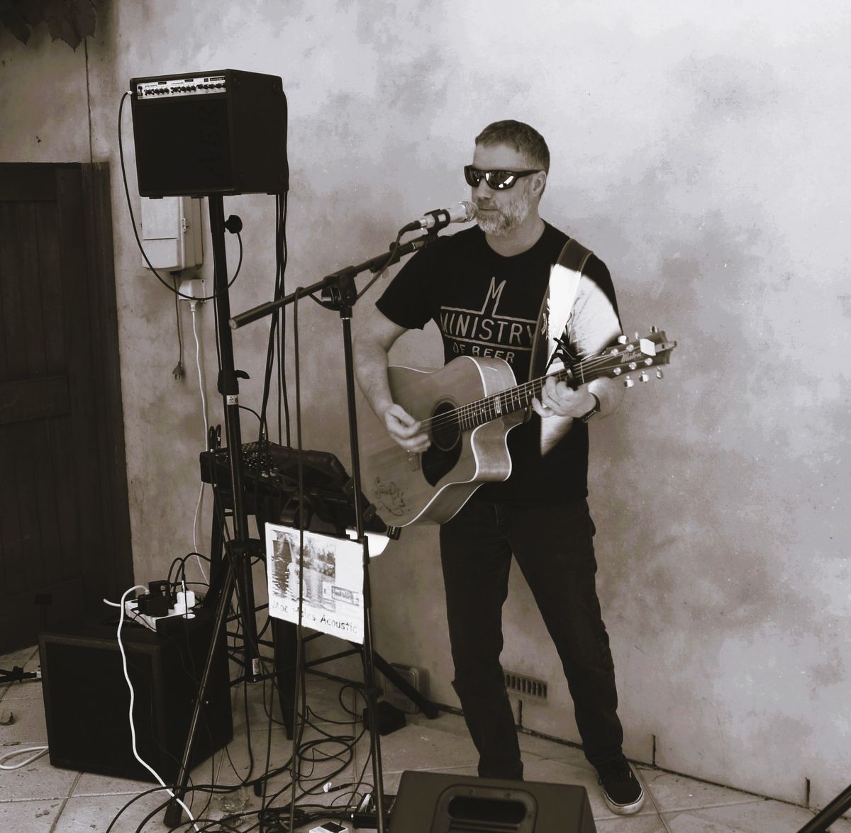 Mac Hales LIVE @ Vine Vale Shed Day