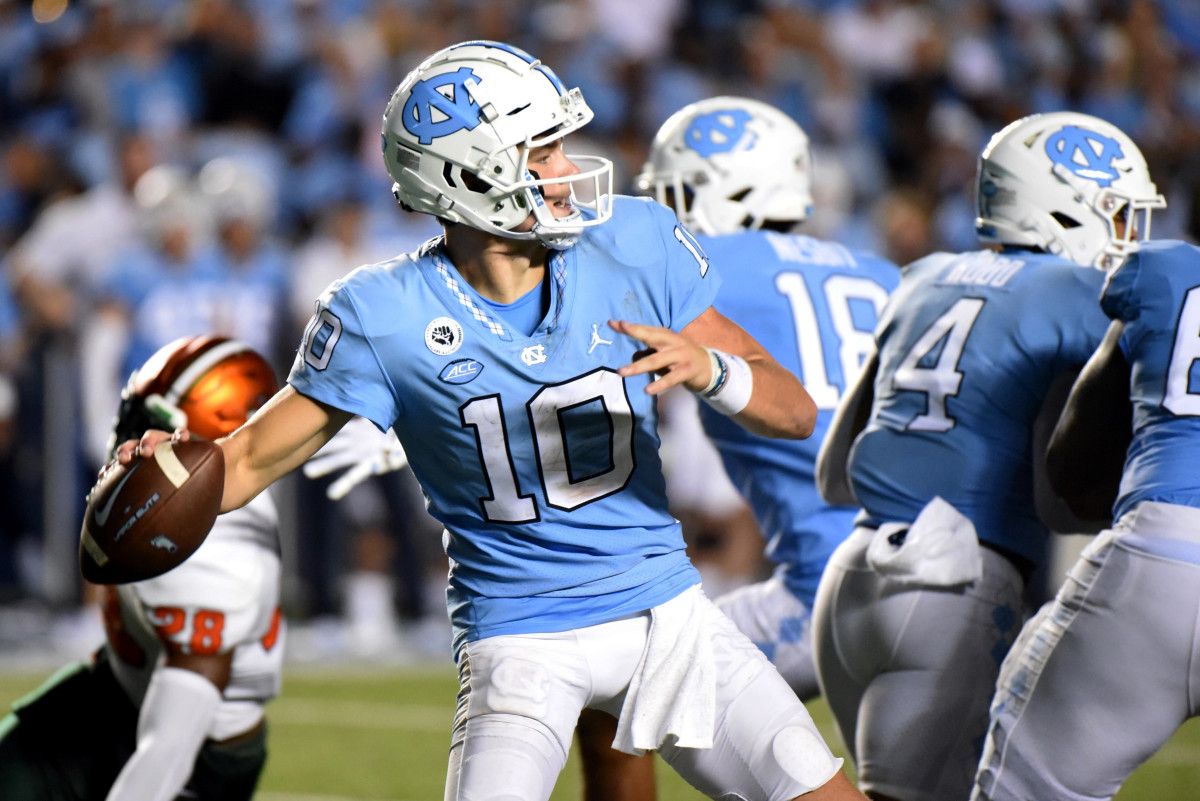 North Carolina Tar Heels Basketball vs. La Salle Explorers Basketball at Dean E. Smith Center