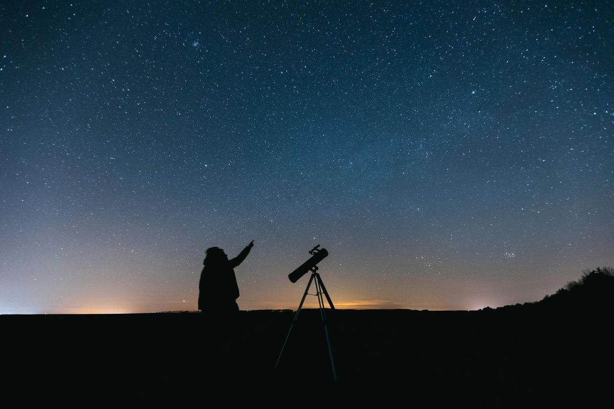 Drop In: Astronomy Night 