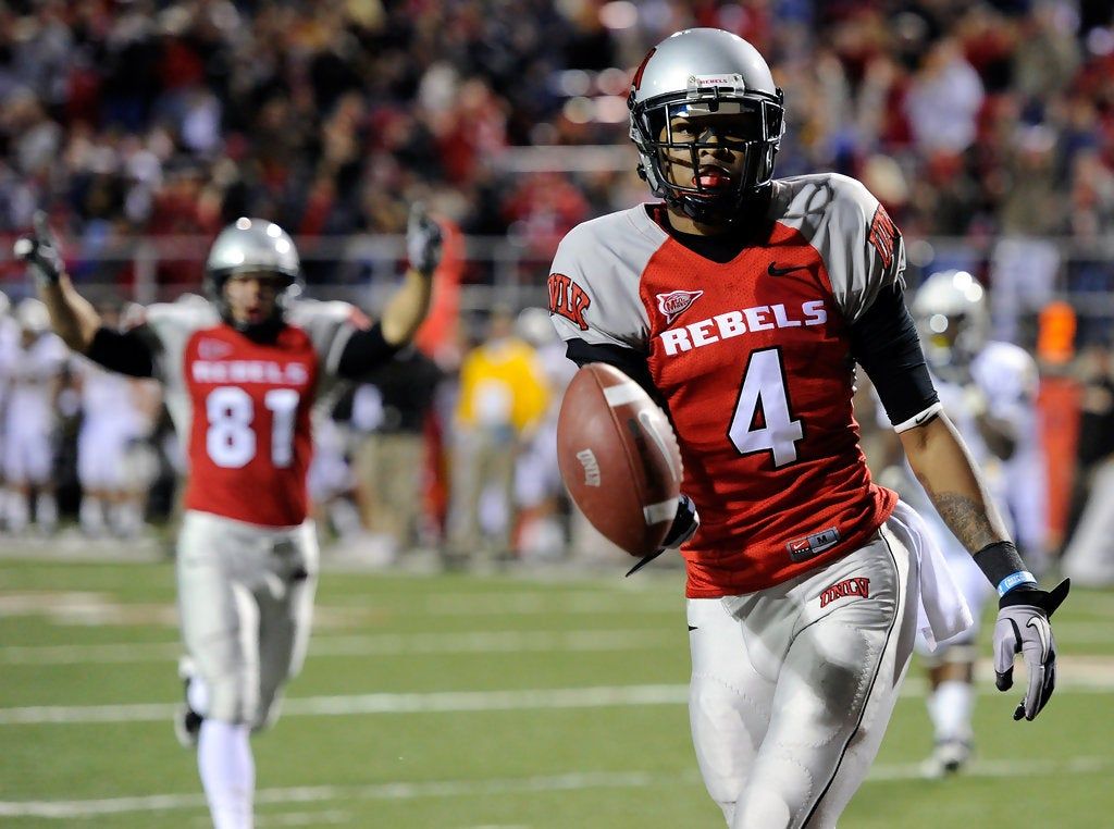 Wyoming Cowboys at UNLV Rebels Football