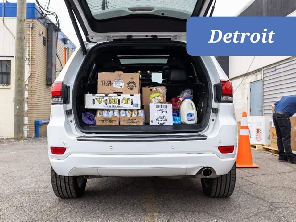 Detroit - Forgotten Harvest DRIVE-THRU FREE FOOD DISTRIBUTION at SER Metro Detroit Headquarters