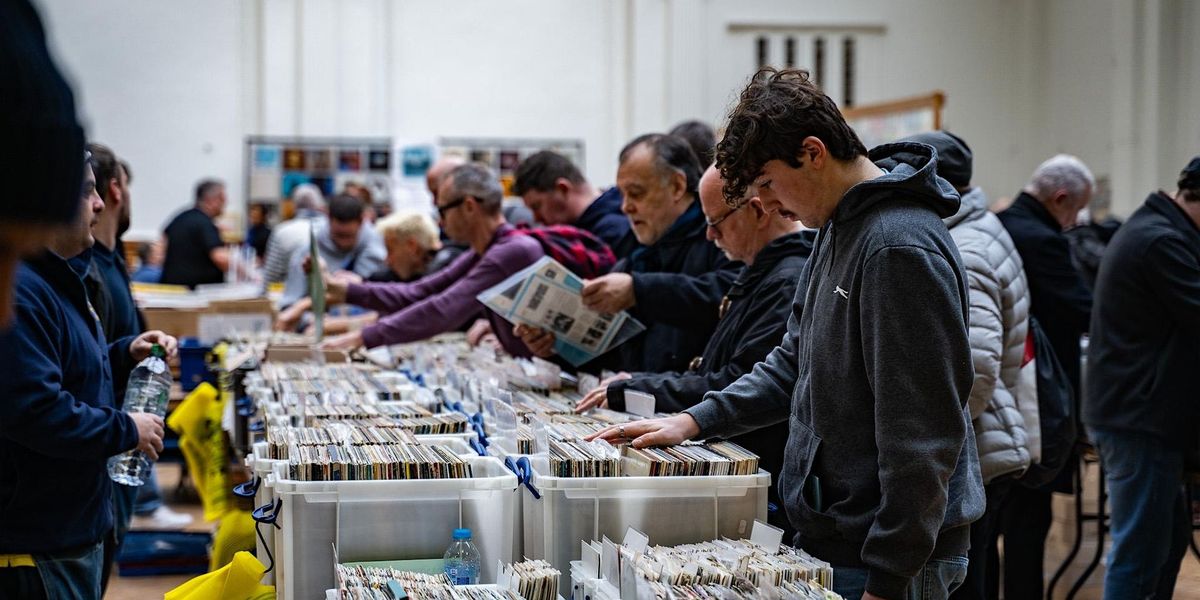 UK's Big Record fairs come to Birmingham - Fast Track ticket