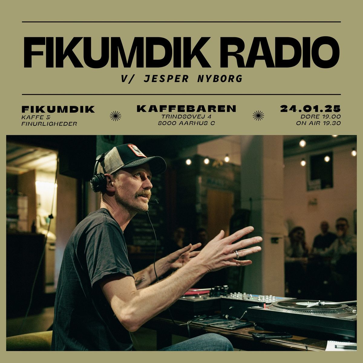 Fikumdik Radio v.\/ Jesper Nyborg. G\u00e6st: Snorre Ralund (Sidste Udkald) (100,-)