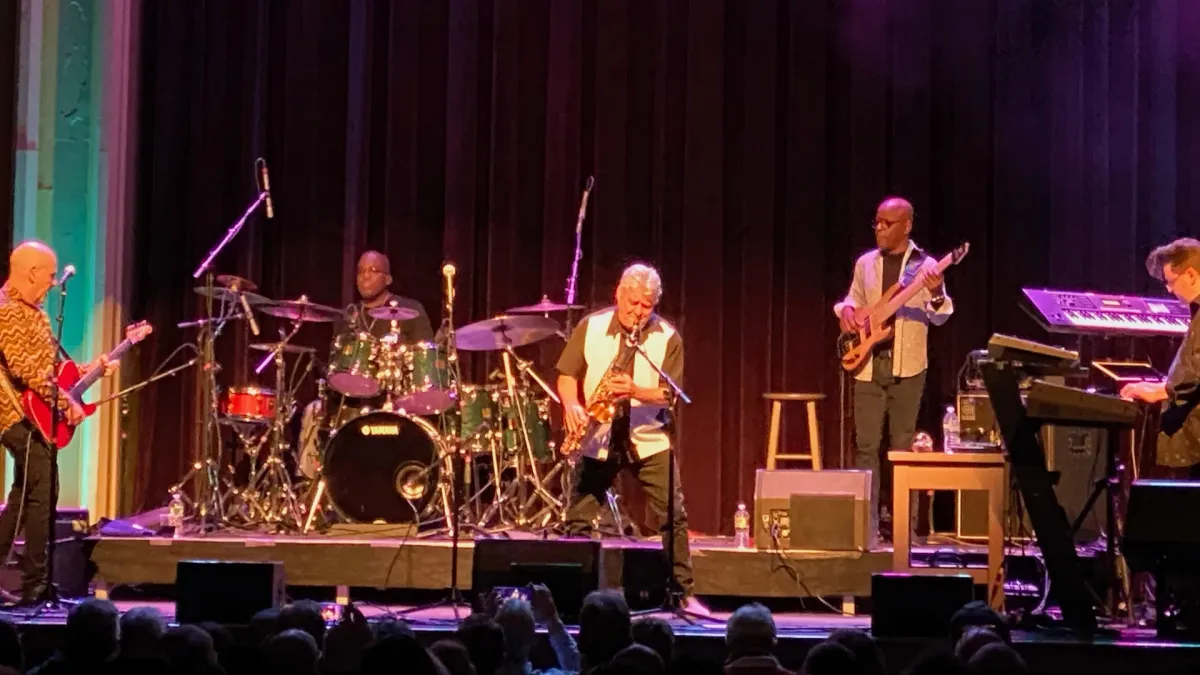 Spyro Gyra in Hopewell