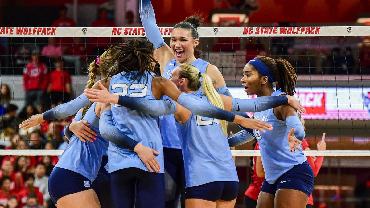 NC State Wolfpack at Virginia Cavaliers Womens Volleyball