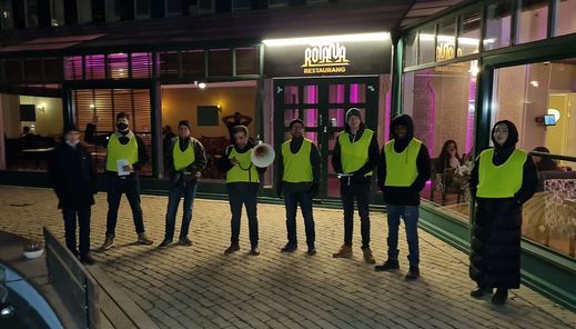 Indrivningsblockad av Rotana restaurang