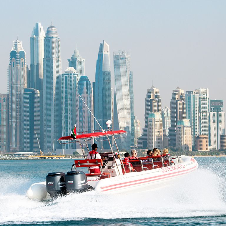 90 minutes sightseeing Speed Boat Tour by Love Boats UAE