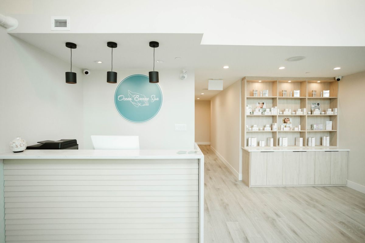 Complimentary Skin Analysis at Ocean Breeze Spa