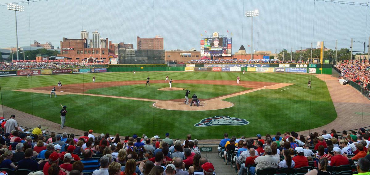 South Bend Cubs at Peoria Chiefs at Dozer Park