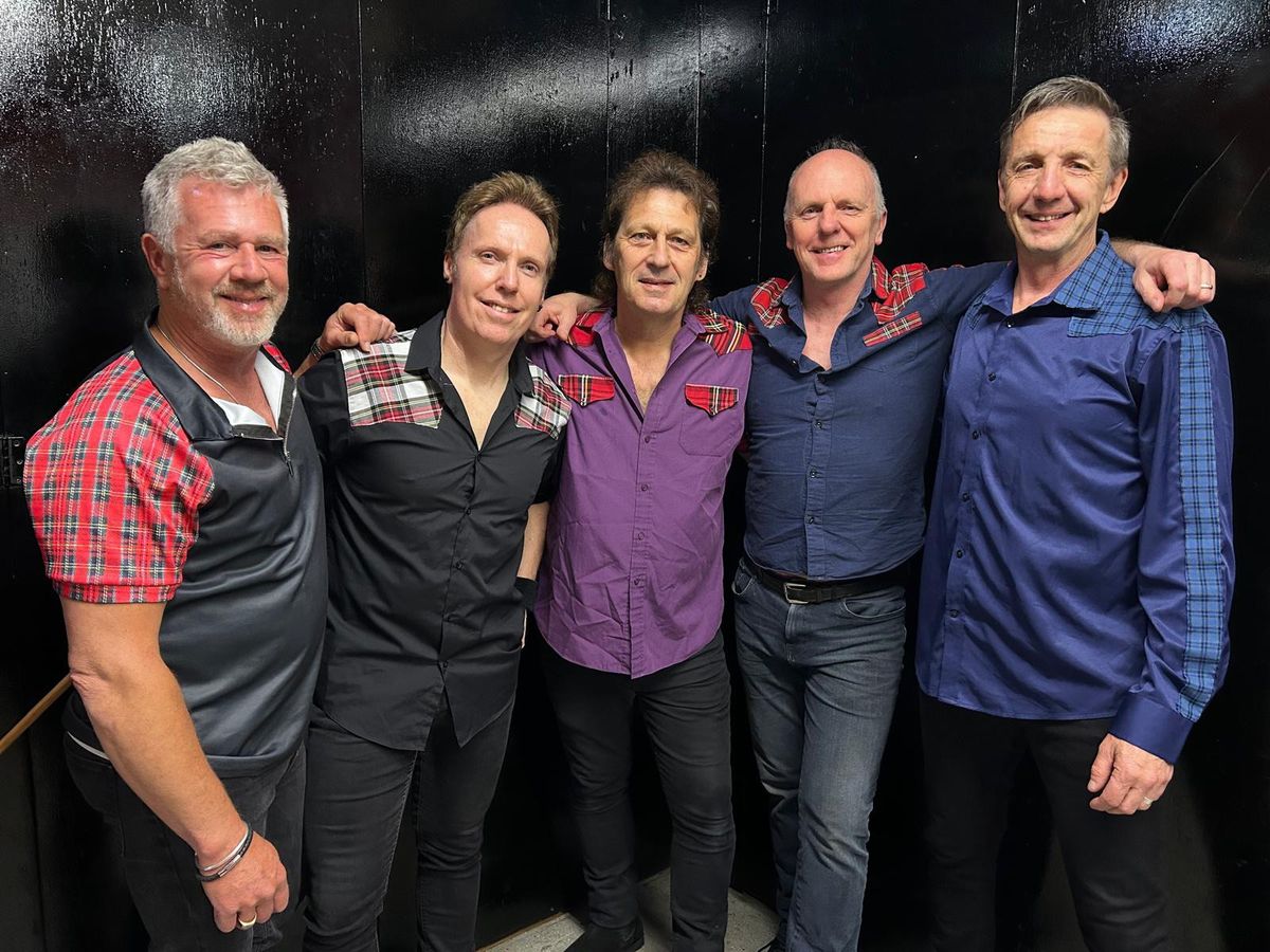 Rollermania with The Legendaries - Chandler\u2019s Ford Central Club