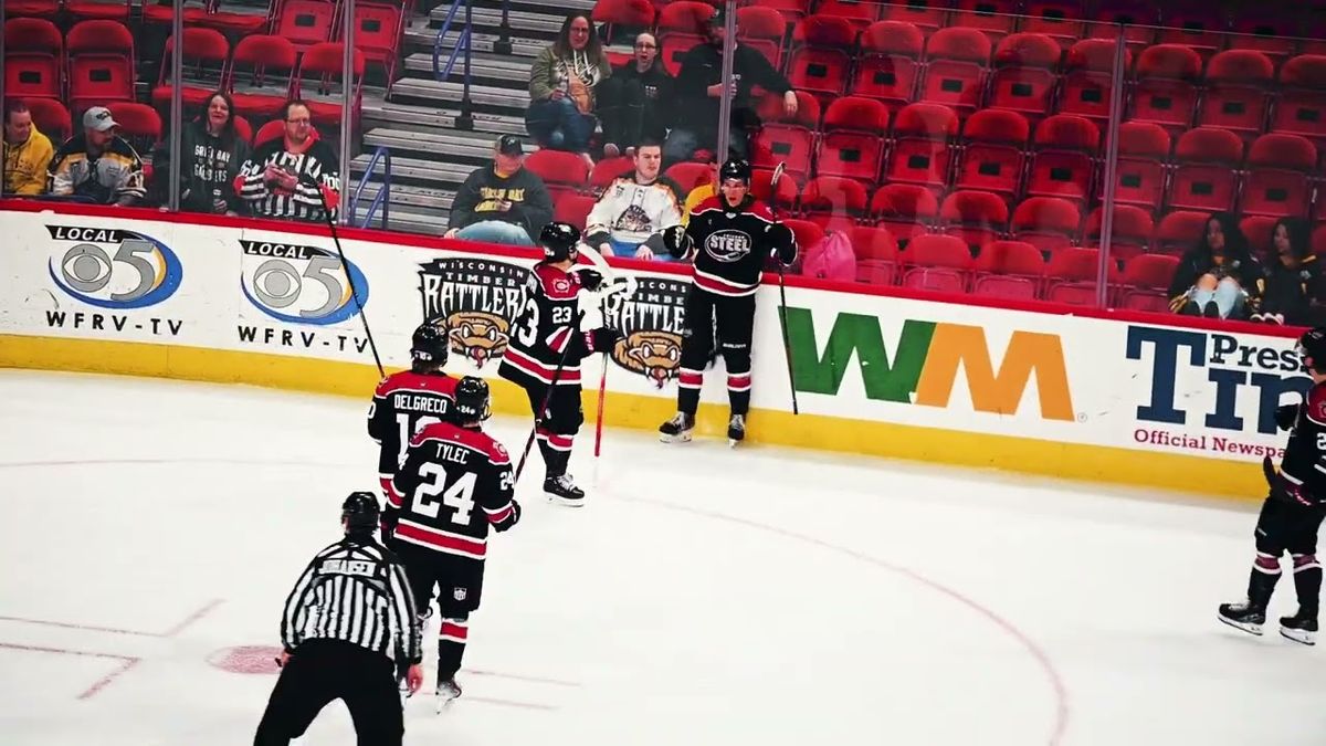 Omaha Lancers vs. Chicago Steel