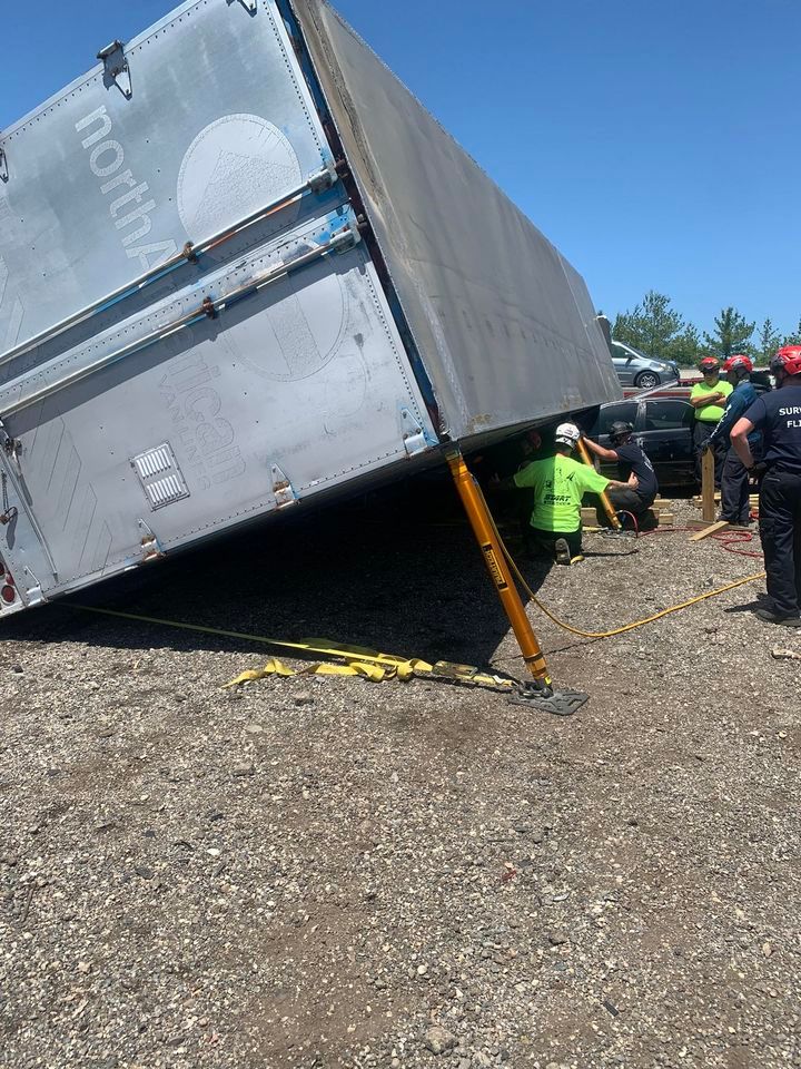 Large Truck - Machine Rescue Technician