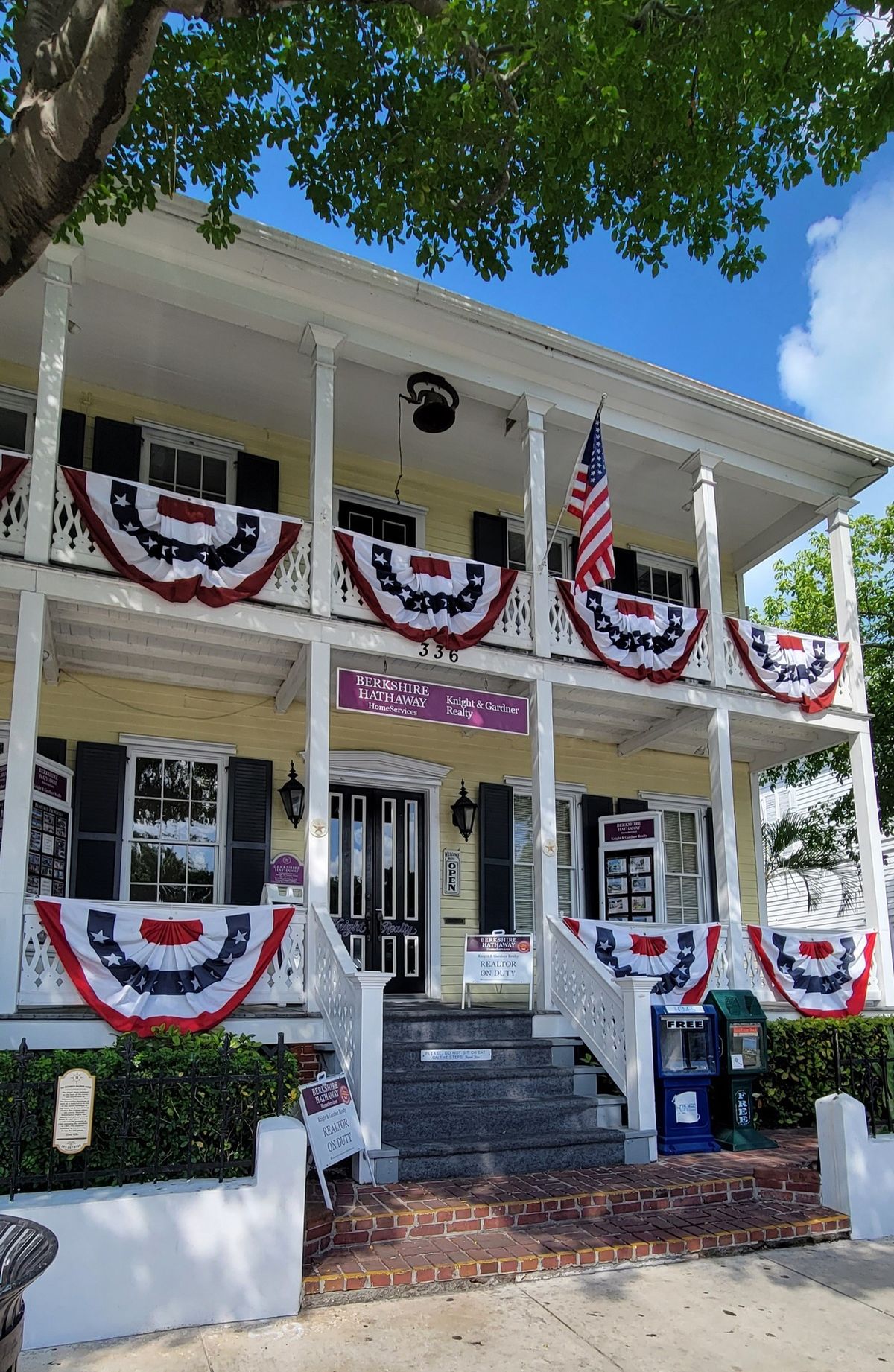 Early Bird Clean Up Duval & Eaton Streets hosted by Berkshire Hathaway Knight & Gardner Realty