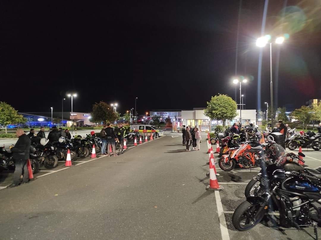 airside meetup and night spin 