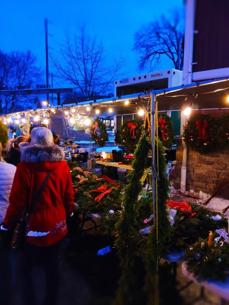 Carp Farmers' Market Christmas Market