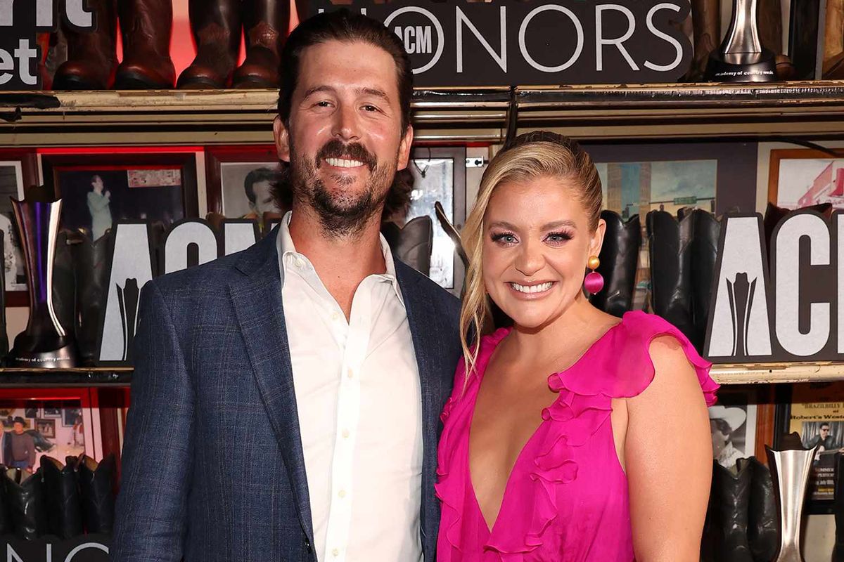 Lauren Alaina at Blue Gate Performing Arts Center