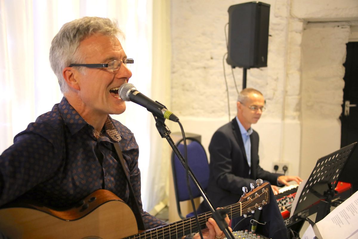 The Journeymen Trio at the Fox and Hounds, Stony Stratford