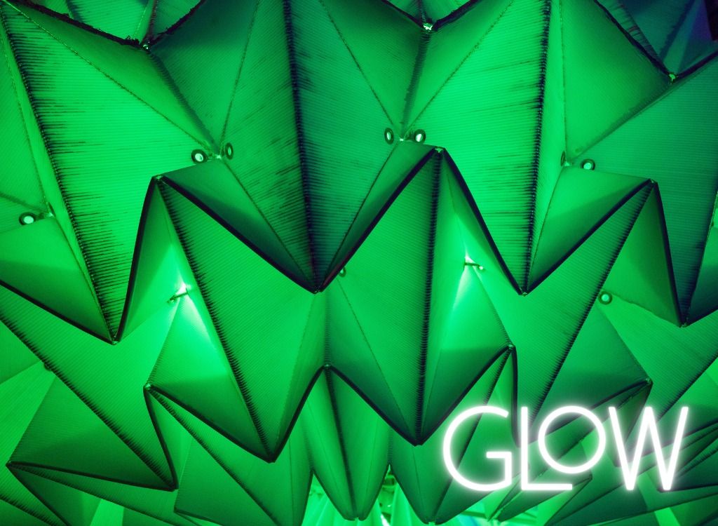 GLOW: Magic Ball Folding Fun