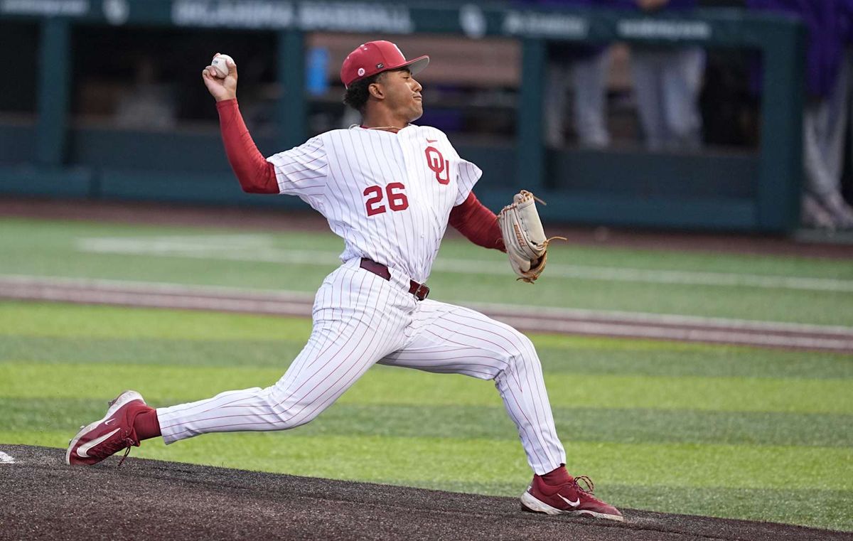 Parking LSU Tigers at Oklahoma Sooners Football