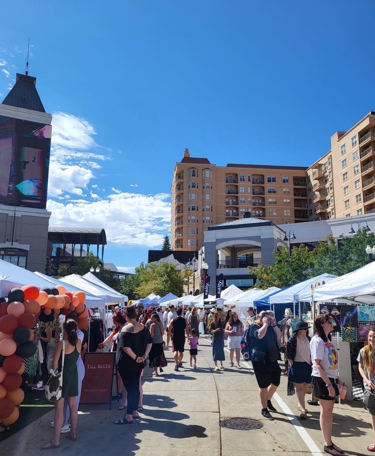 Makers Market at The District at Green Valley Ranch 