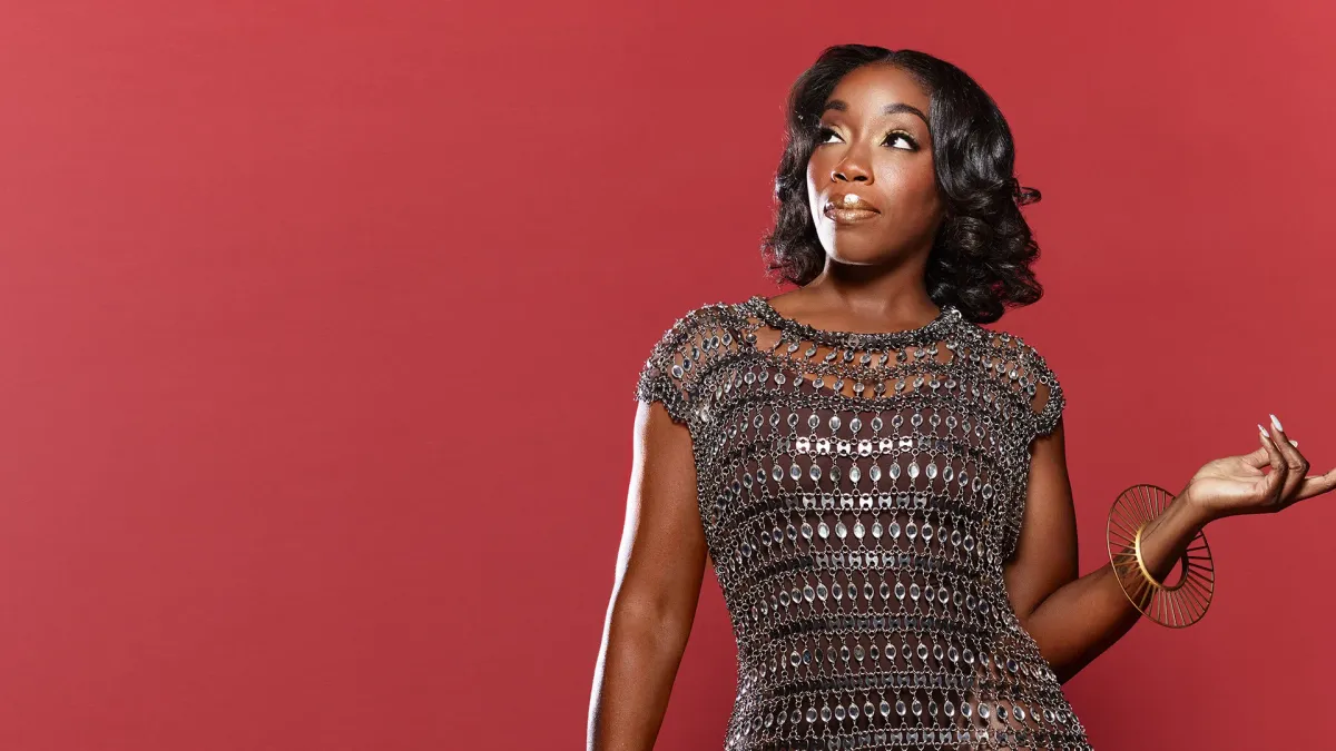 Estelle, Teedra Moses in Washington