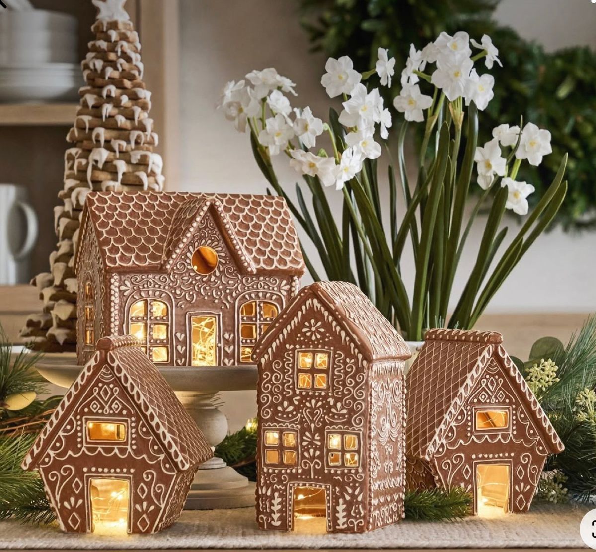 Gingerbread House Votive