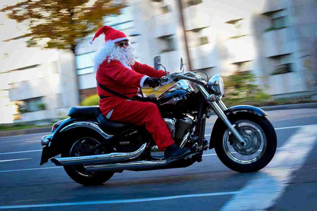 14\u00b0 RADUNO BABBI NATALE IN MOTO