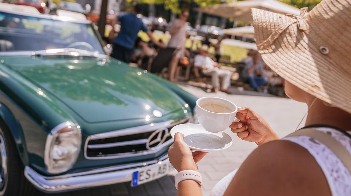 Classics and Coffee at the Mercedes-Benz Museum