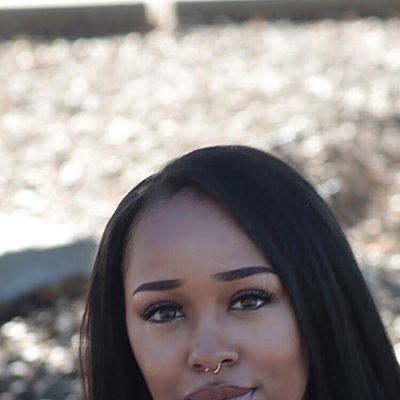 Yella Smiles