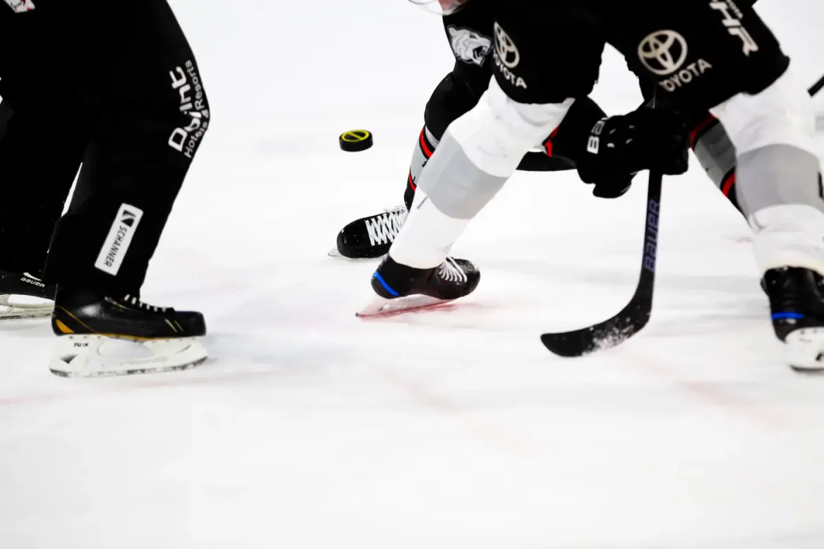 Parking Wilkes-Barre \/ Scranton Penguins at Hartford Wolf Pack
