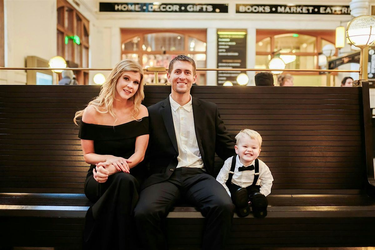 Wednesday 12\/24\/25 CHRISTMAS Mini Sessions with J Amado photography