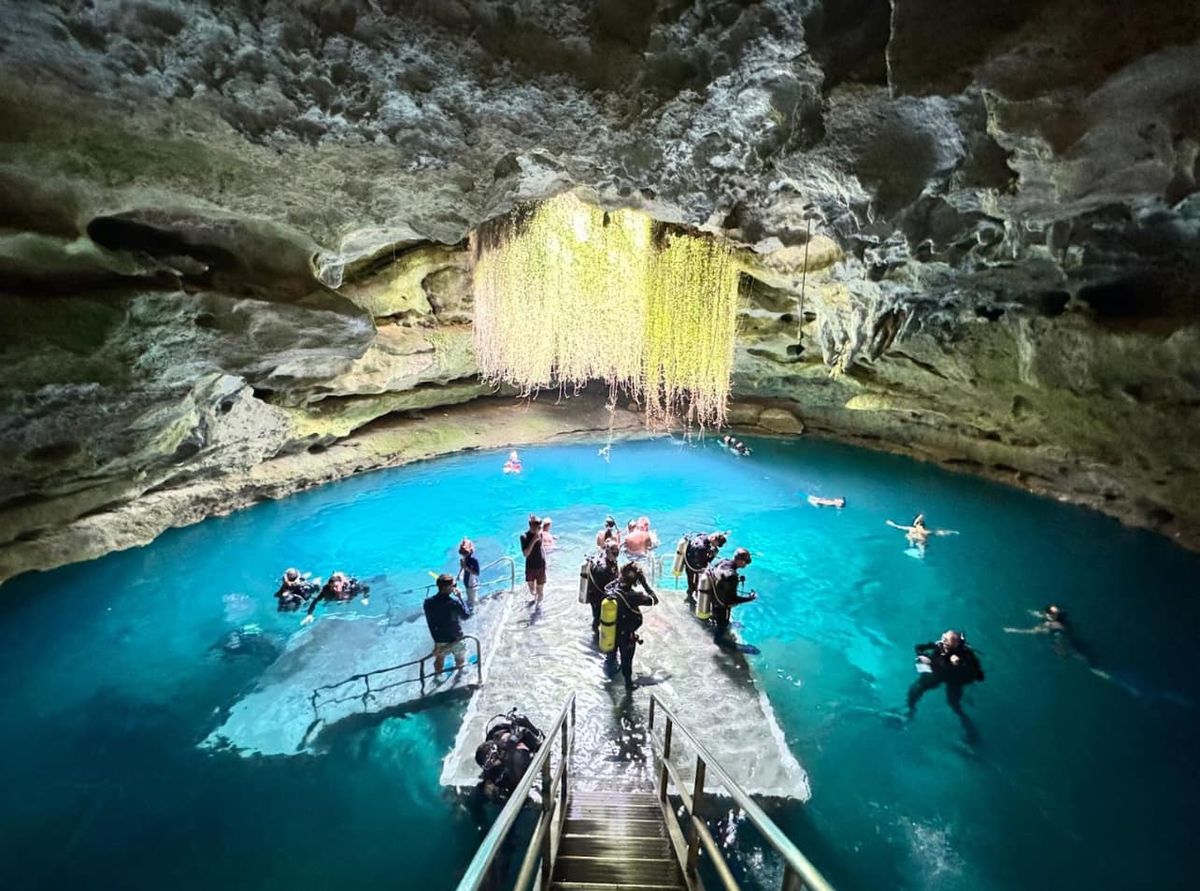 Blue Grotto\/Devil's Den\/Raibow River