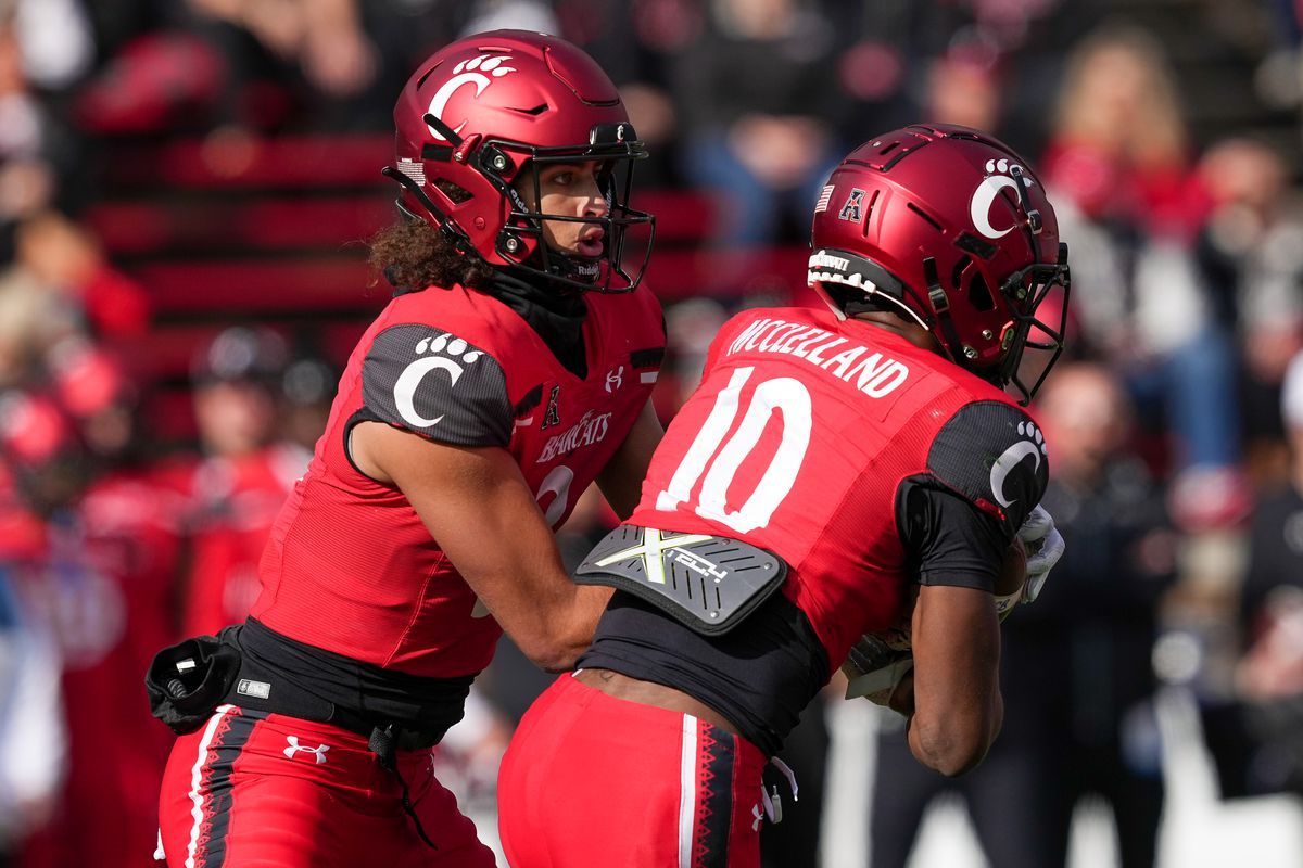 Cincinnati Bearcats vs. Louisville Cardinals