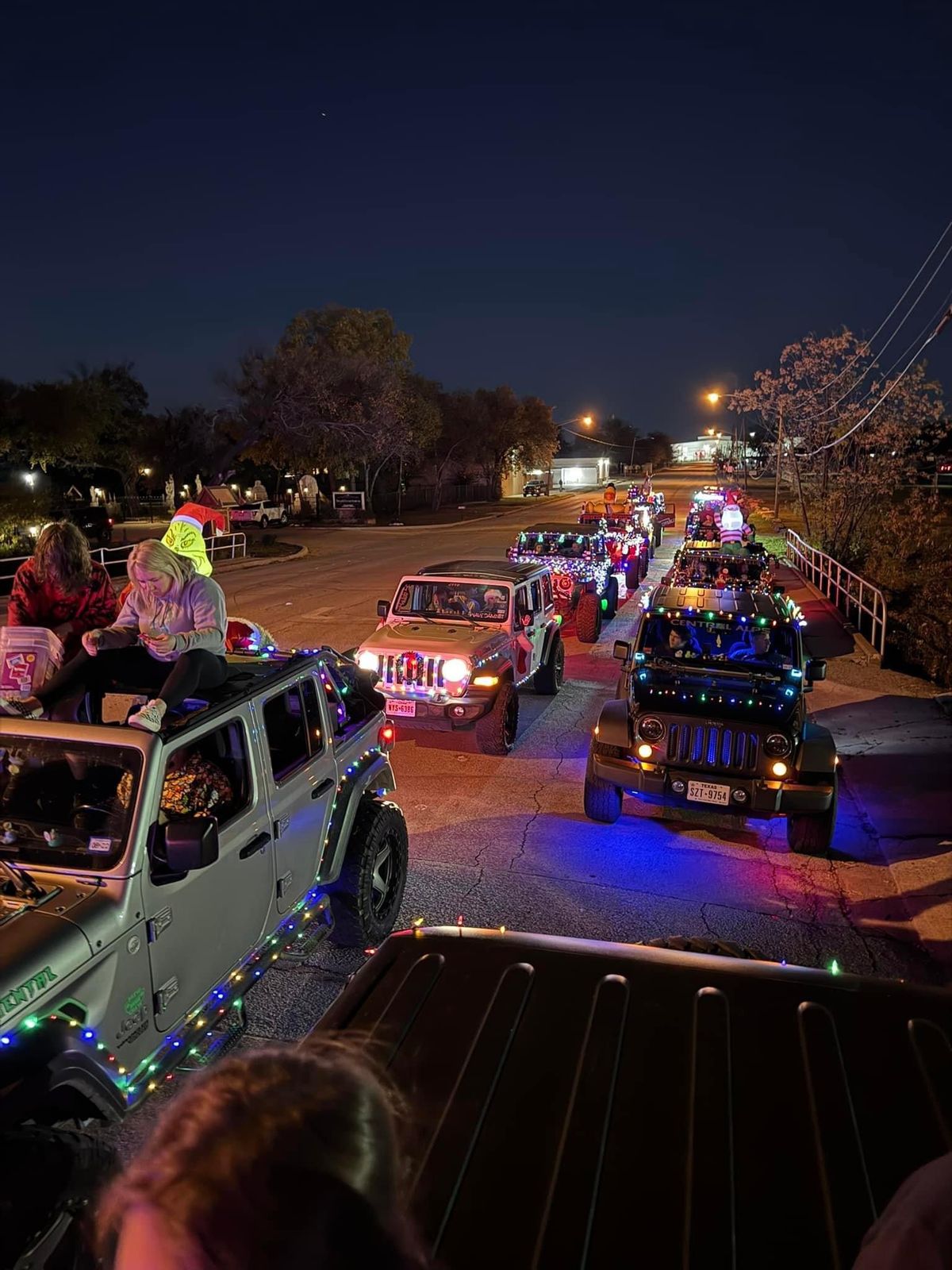 City of White Settlement - Jeep Christmas Parade 