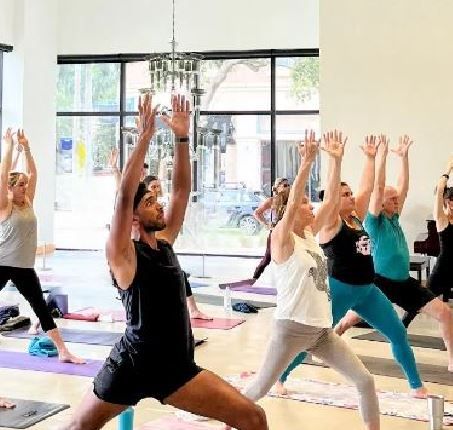 Yoga at the Museum w\/Leslie