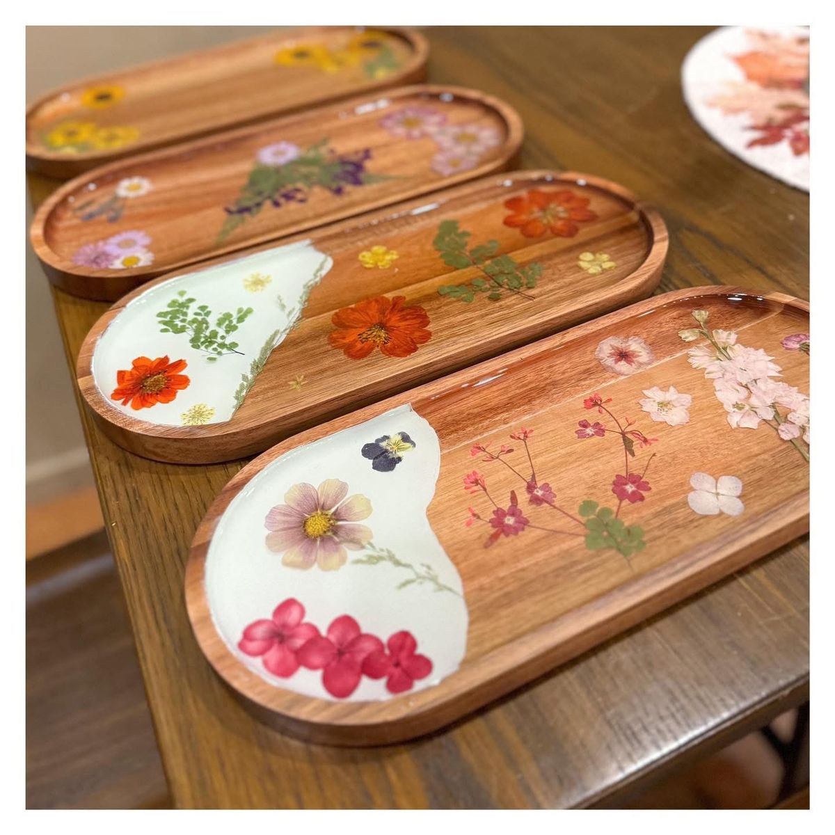 Pressed Flower Resin Tray Workshop