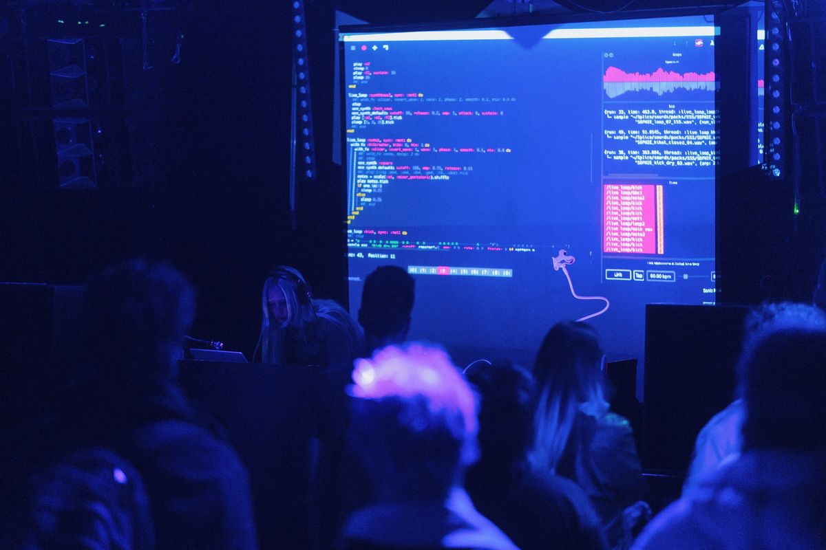 N\u00faritun Live Coding Space | Open Meetup