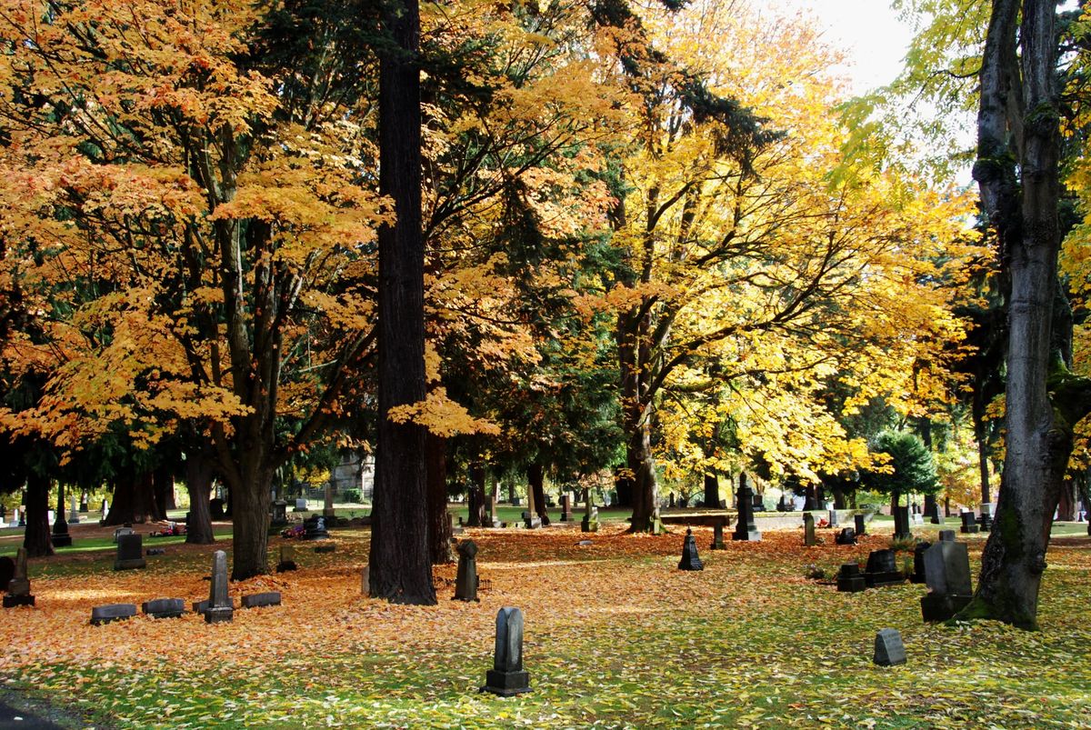 Guided Tour: Women from Lone Fir Cemetery\u2019s  First 100 Years