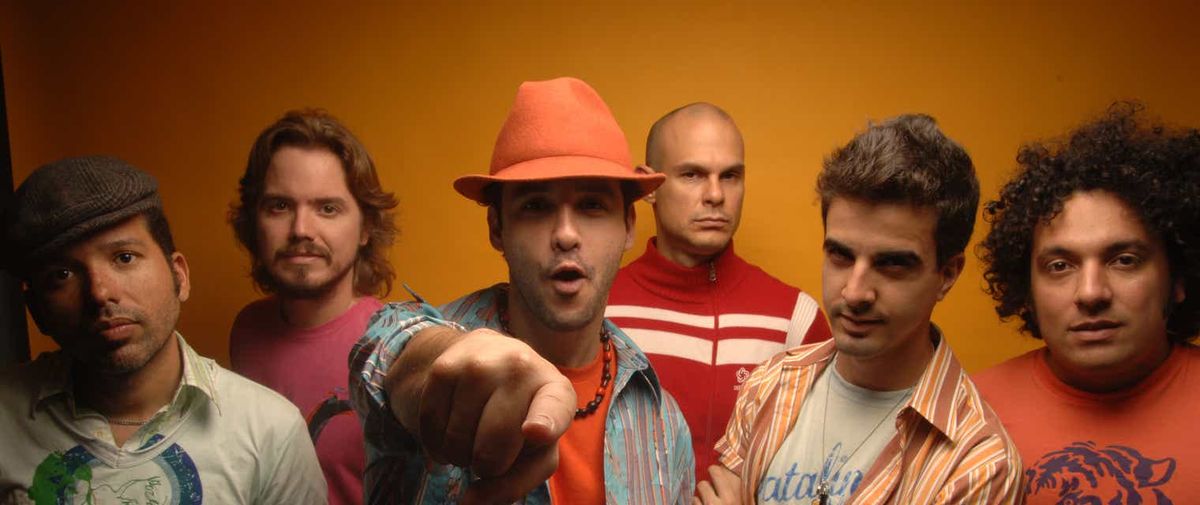 Parking Los Amigos Invisibles