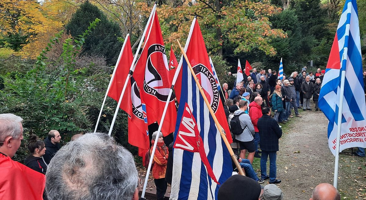 Gedenkfeier f\u00fcr die ermordeten Widerstandsk\u00e4mpferInnen