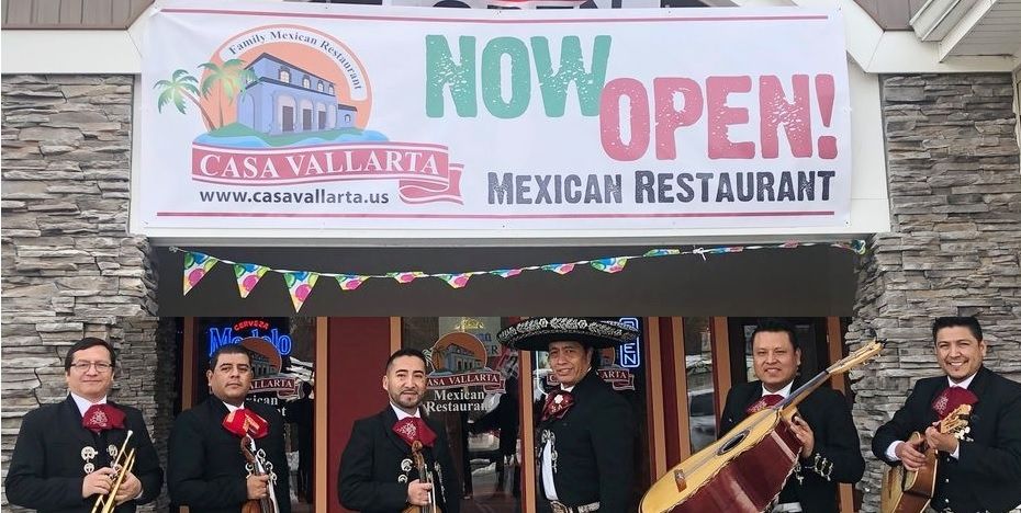 Mariachi Tierra Mia...Live!