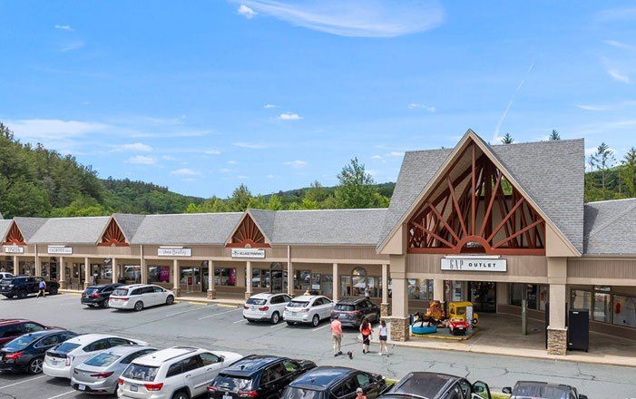 Explore Shoppes on the Parkway: Day Trips with the Statesville Recreation & Parks Department