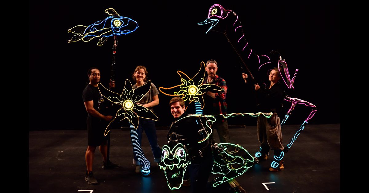 Lightwire Theater presents DINO-LIGHT