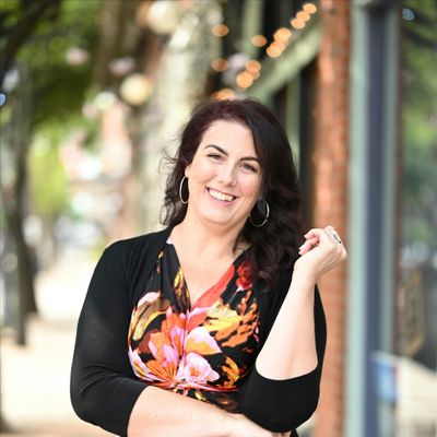 Lindsay Nichole Kline