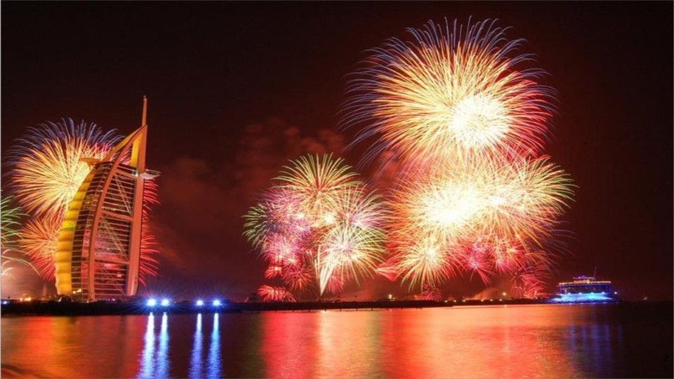 Dubai New Year\u2019s Eve 3-hour Cruise 2025 on Inflatable Boat by Splash tours