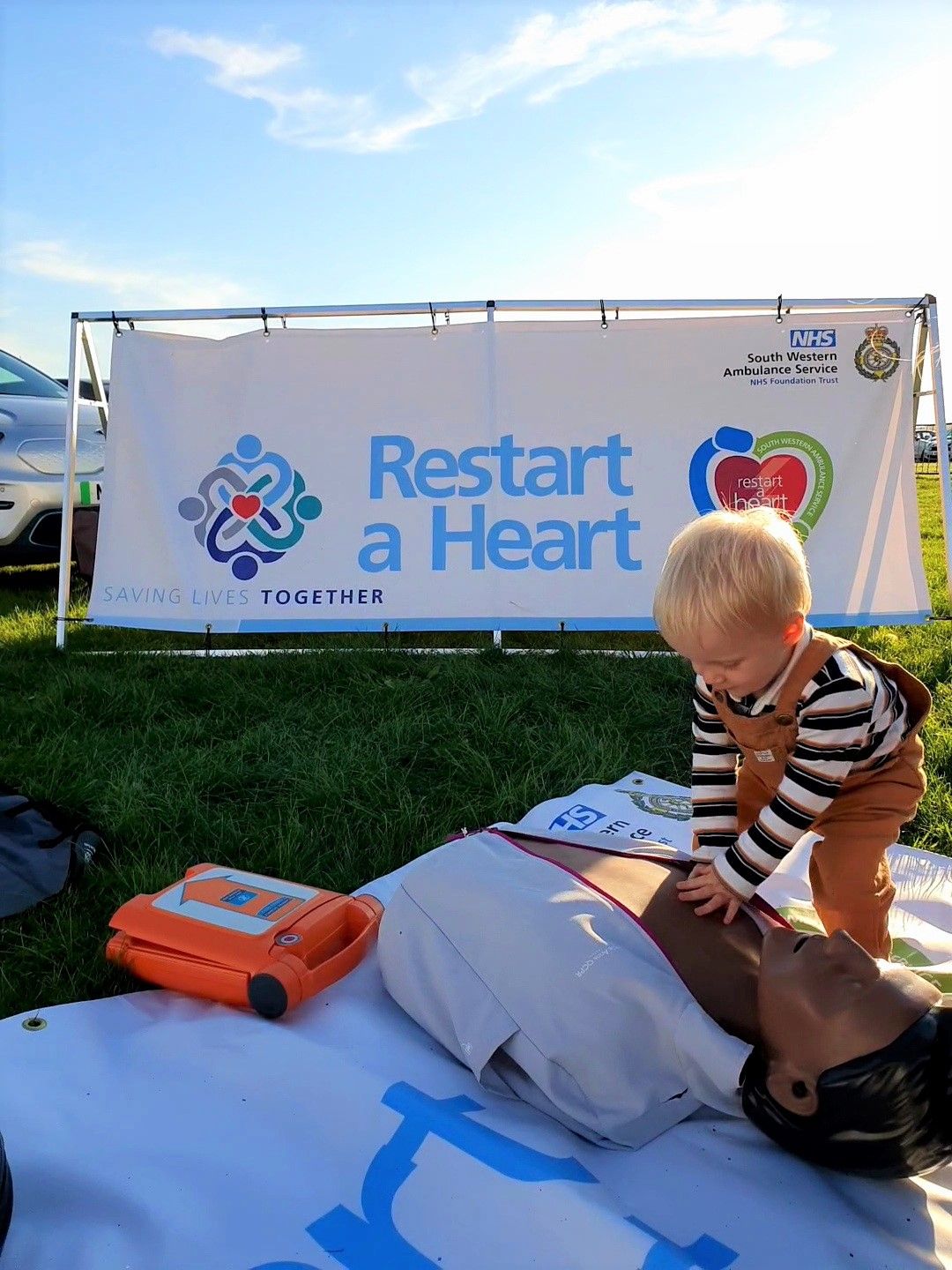 Restart a Heart Day (Cabot Circus, Bristol)