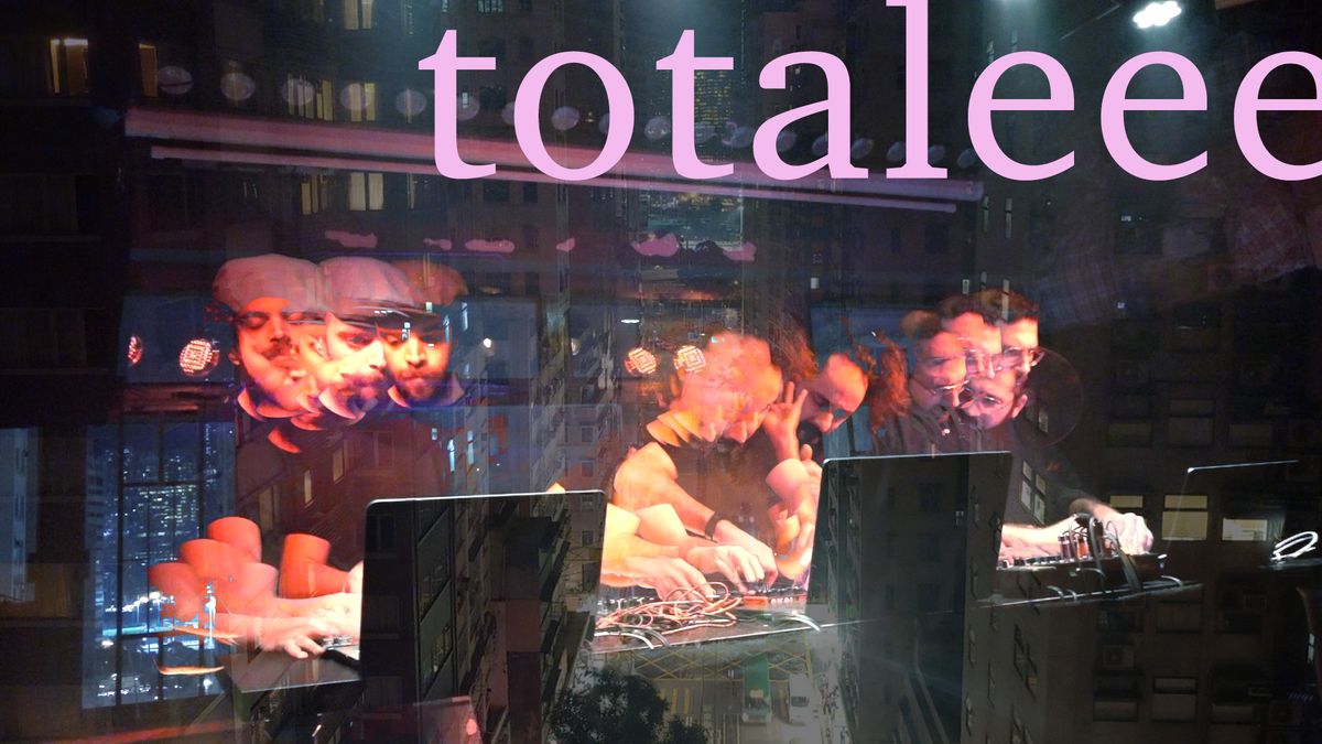  TOTALEEE - electroacoustic music trio