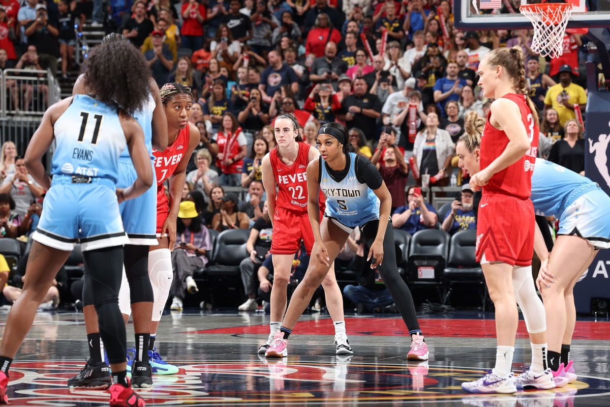 Commissioners Cup: Indiana Fever at Chicago Sky