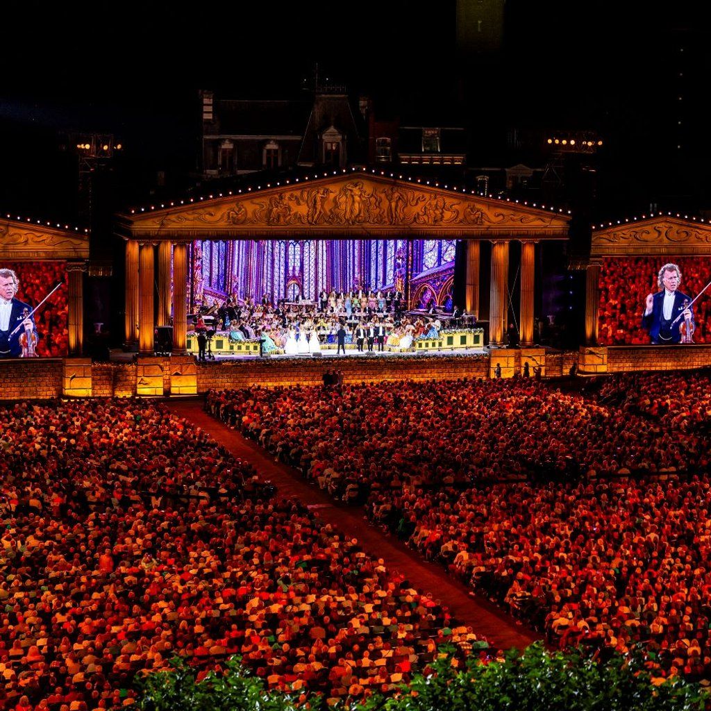 Andre Rieu: Waltz the Night Away