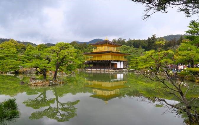 Knji\u017eni\u010dni cikel: JAPONSKA \u2013 de\u017eela tradicije, tehnologije in nenavadnih modnih trendov